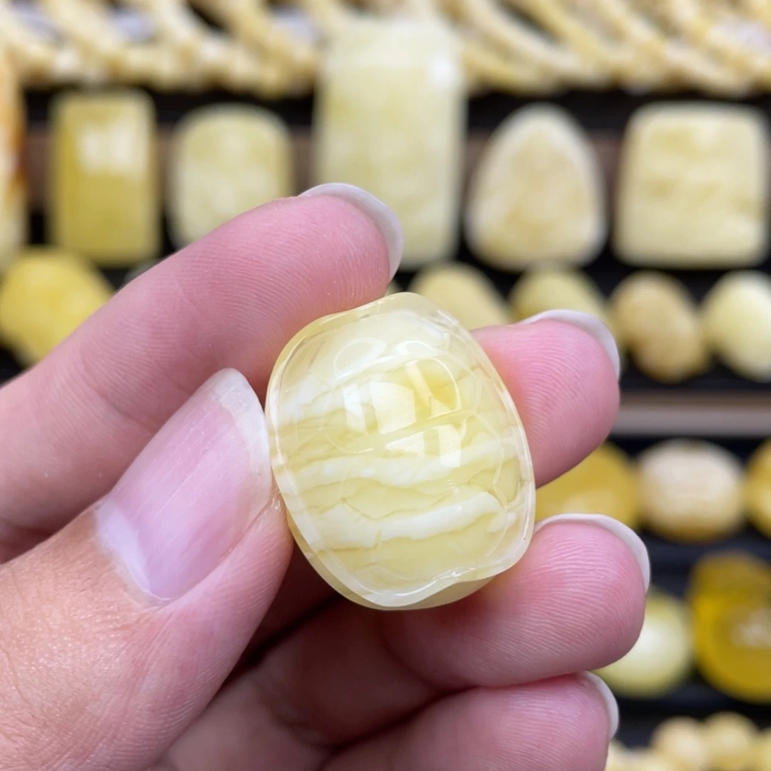 裸石琥珀未镶嵌琥珀蜜蜡