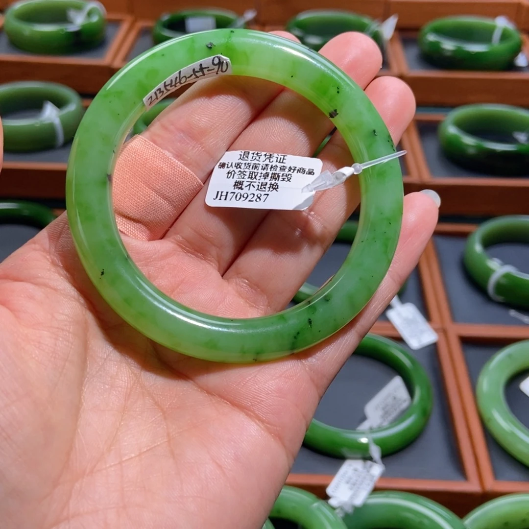 和田玉（碧玉）未镶嵌手镯乌兰海苹果绿圆条5657