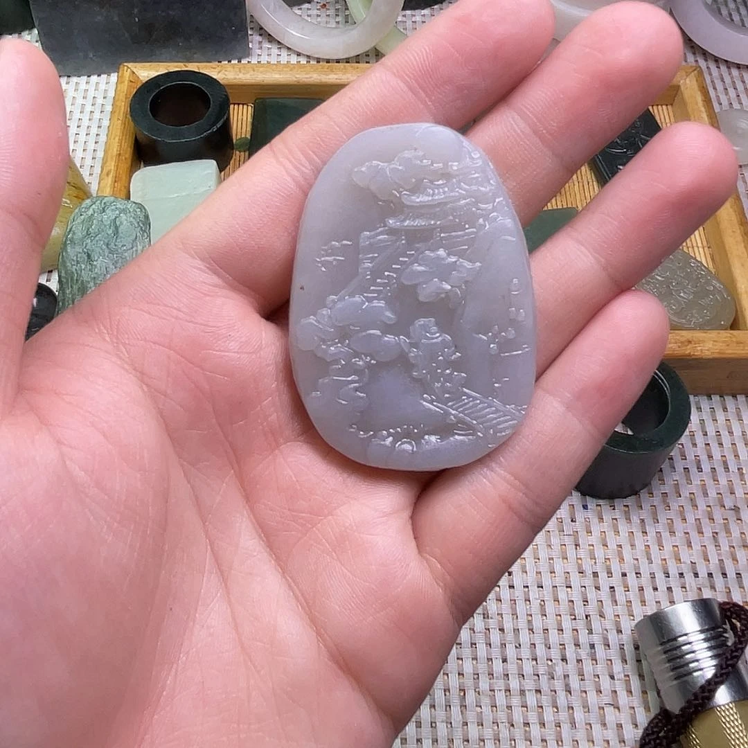 未镶嵌和田玉车挂
