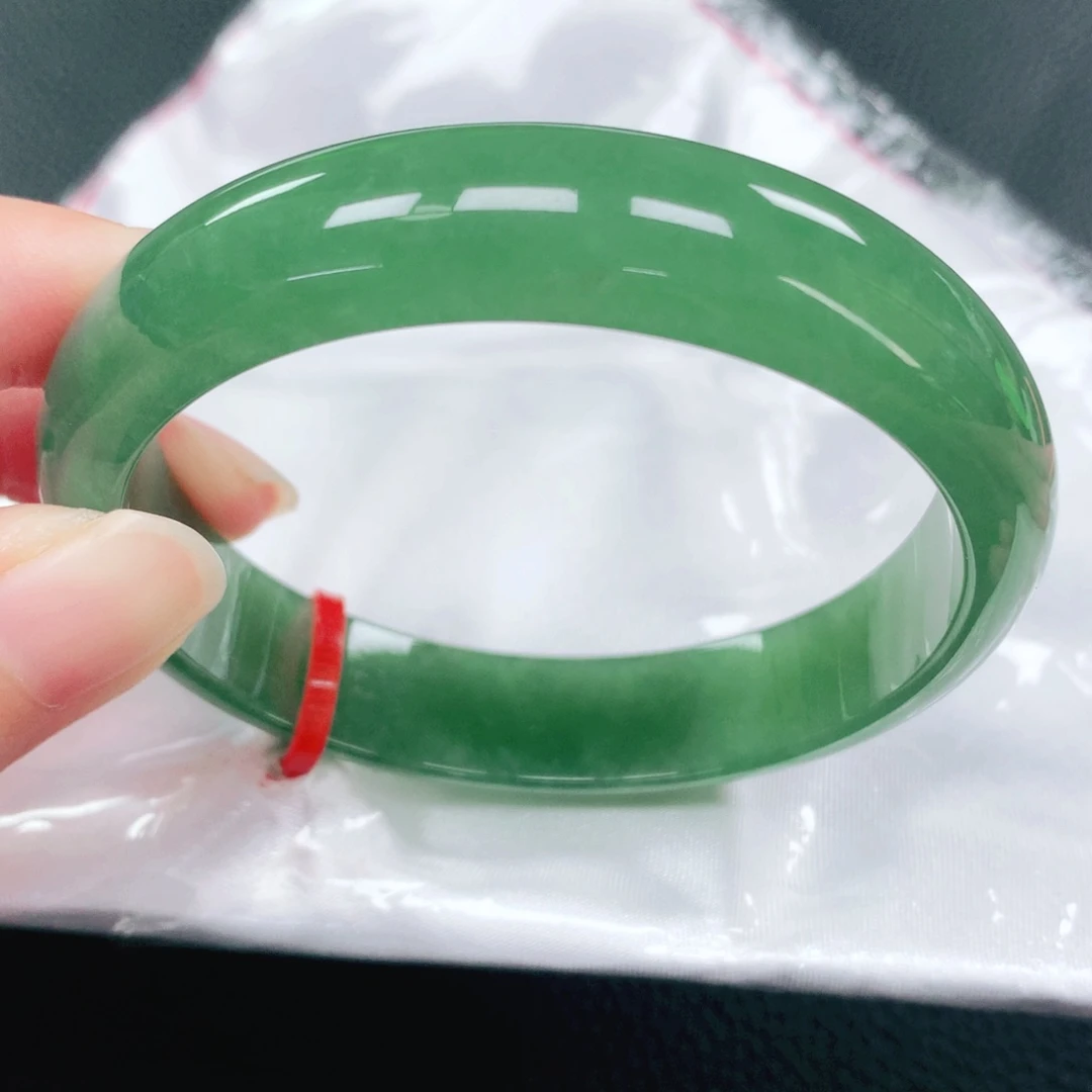 未镶嵌手镯翡翠57圈