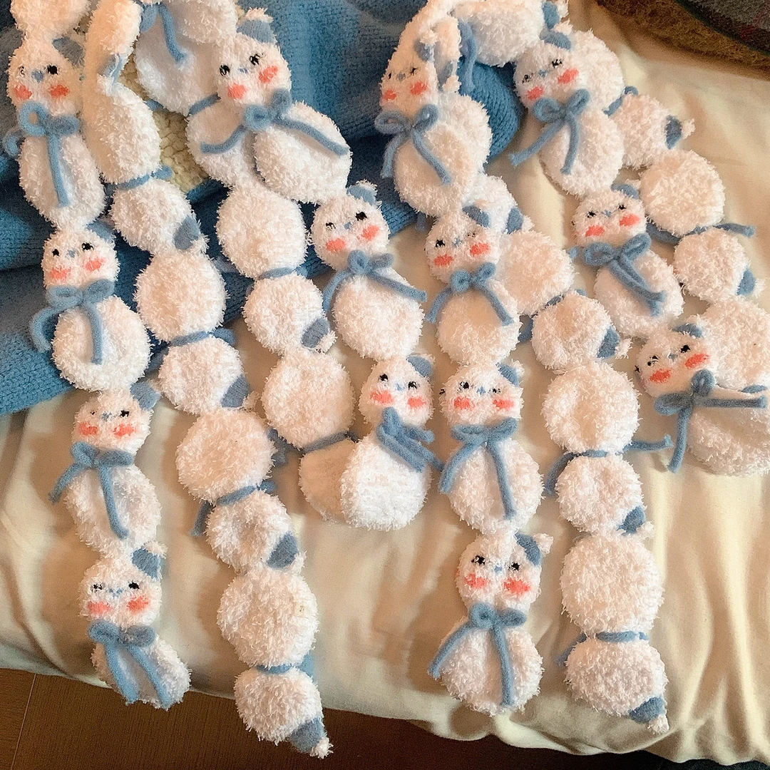 可爱蓝色雪人手工钩针小围巾女生冬季保暖氛围感小众柔软围脖圣诞