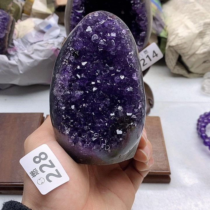 紫晶大型摆件（非配饰）未镶嵌