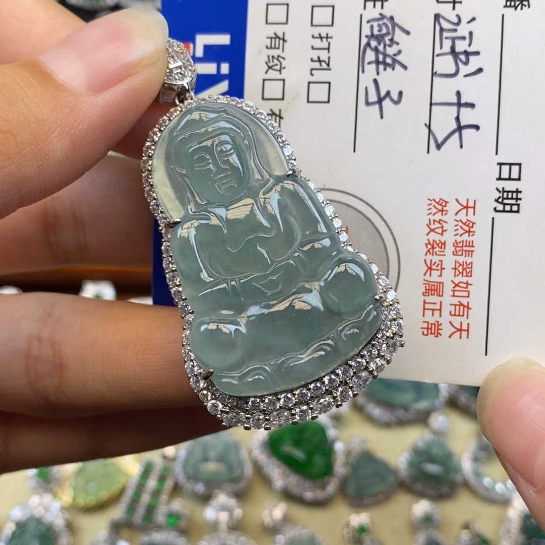 翡翠未镶嵌颈饰天然