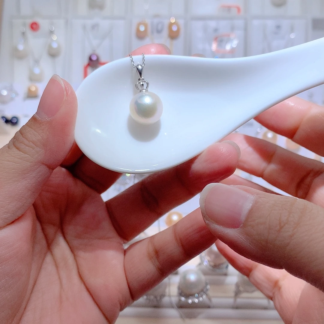 淡水珍珠吊坠(赠链)银S925镶嵌CC12.3mm