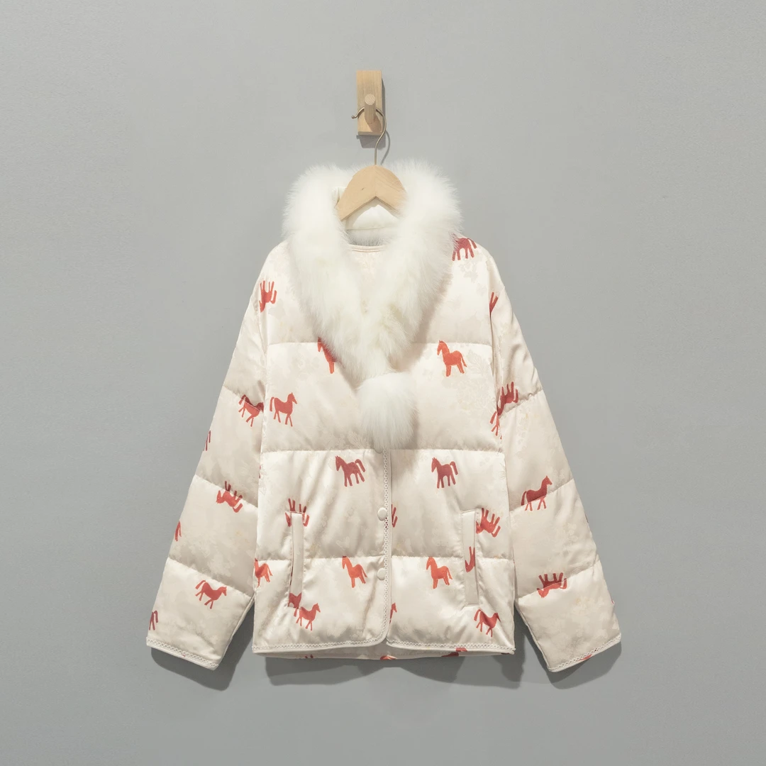 【且听风吟】0517224新国标90白鸭绒可拆卸毛领暗纹印花百搭羽绒服