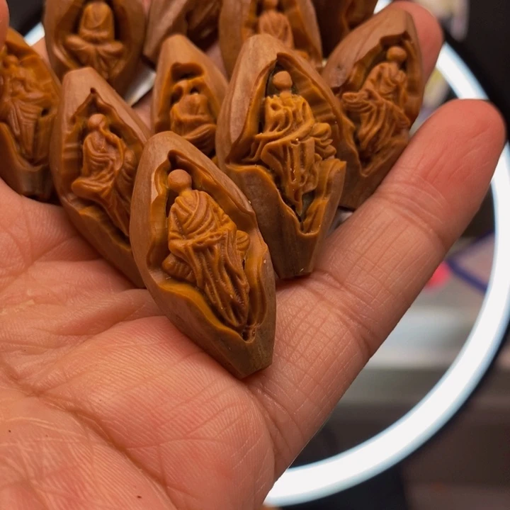 橄榄核吊坠杨杨杨杨杨杨杨杨杨杨杨杨新宇图