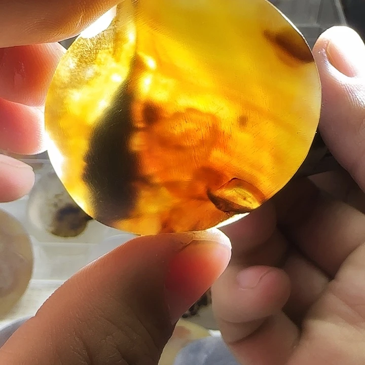 玛瑙/玉髓未镶嵌珠宝奇石