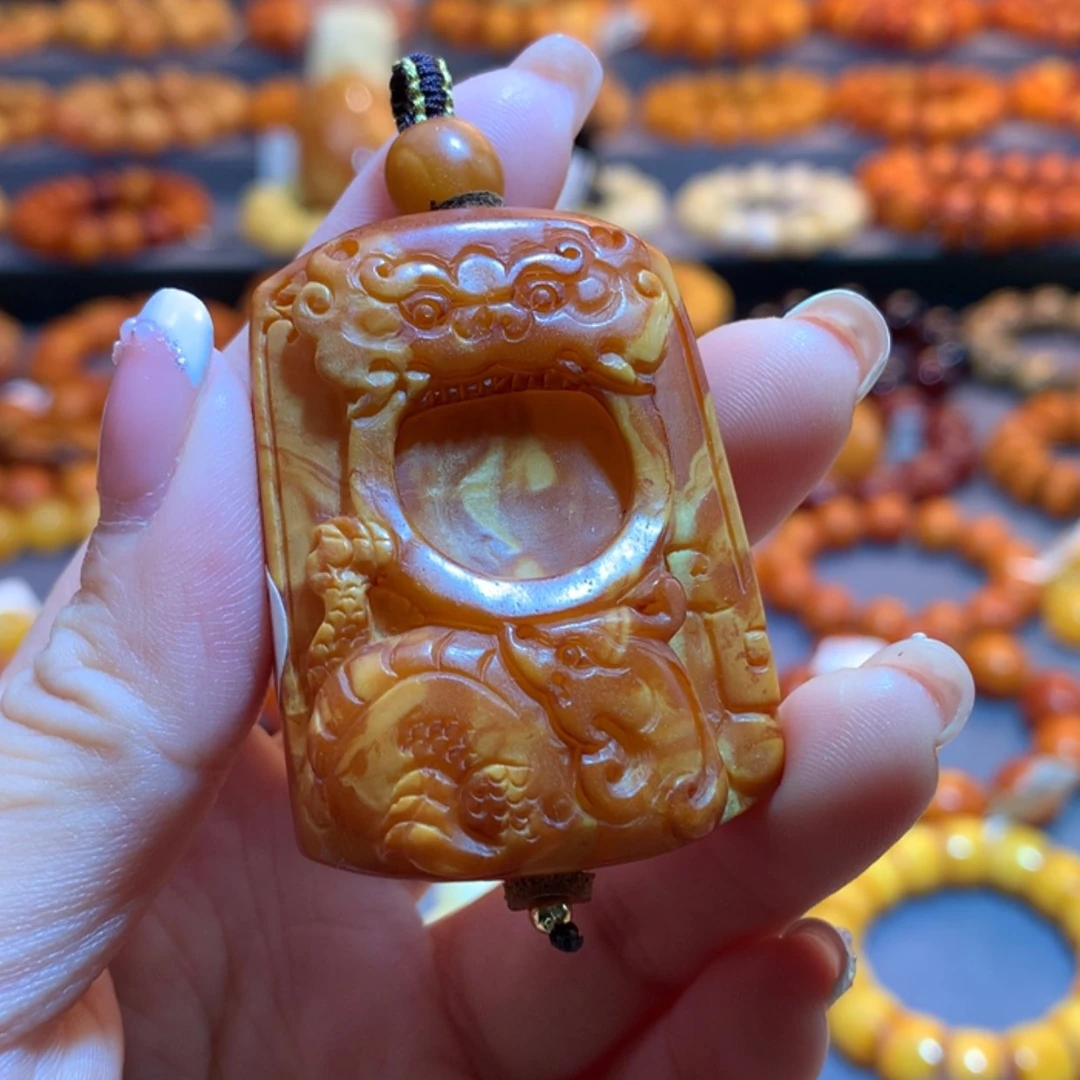 【闪购商品】未镶嵌吊坠(不含链)蜜蜡