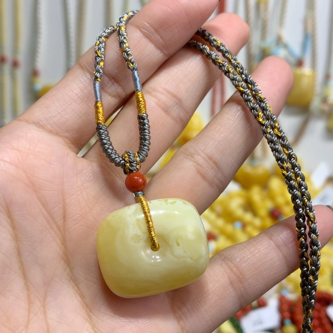 蜜蜡未镶嵌颈饰吊坠