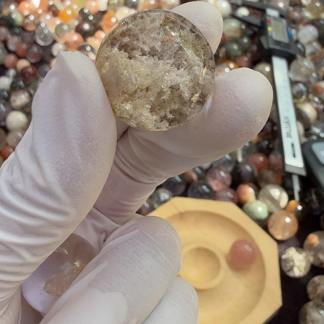 赵***妞水晶珠宝半成品未镶嵌幽灵20mm定制不退换