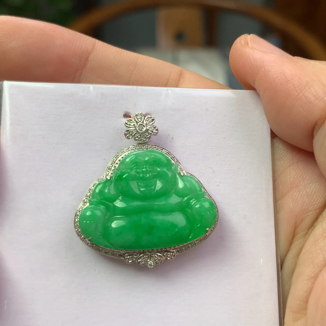 翡翠18K金镶嵌颈饰翡翠首饰