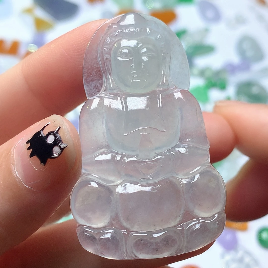 翡翠未镶嵌颈饰观音