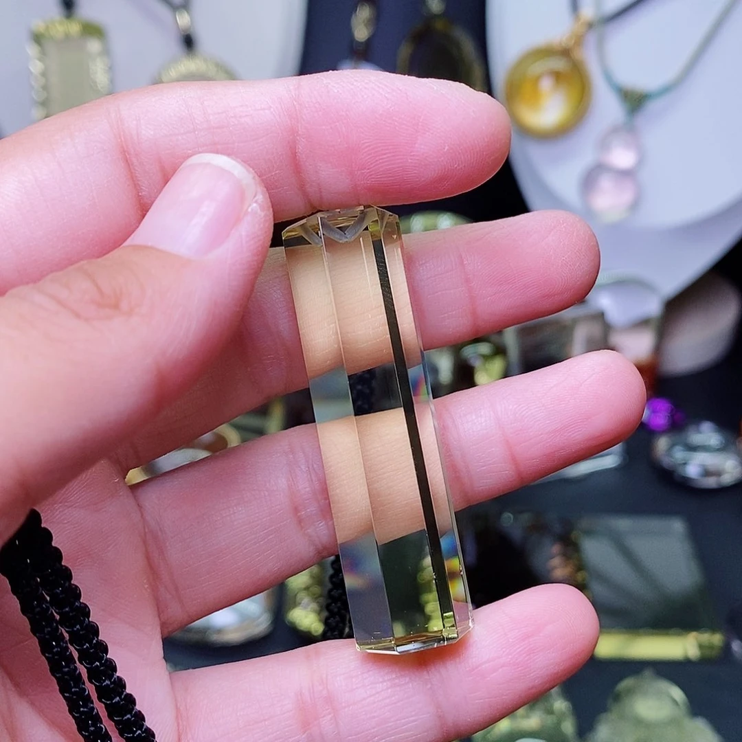 ****森未镶嵌吊坠(不含链)水晶