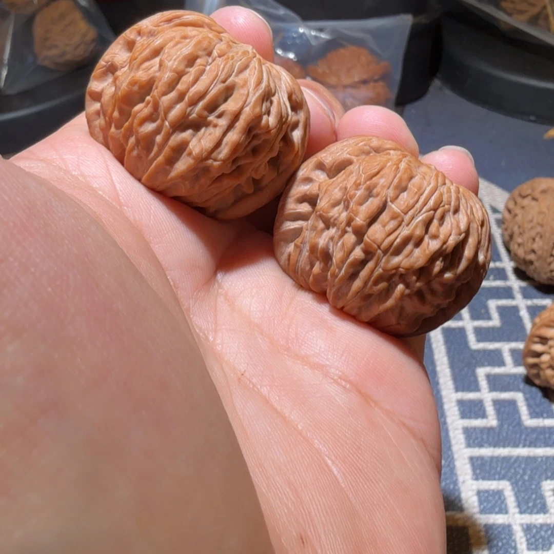 把件猴头核桃磨盘