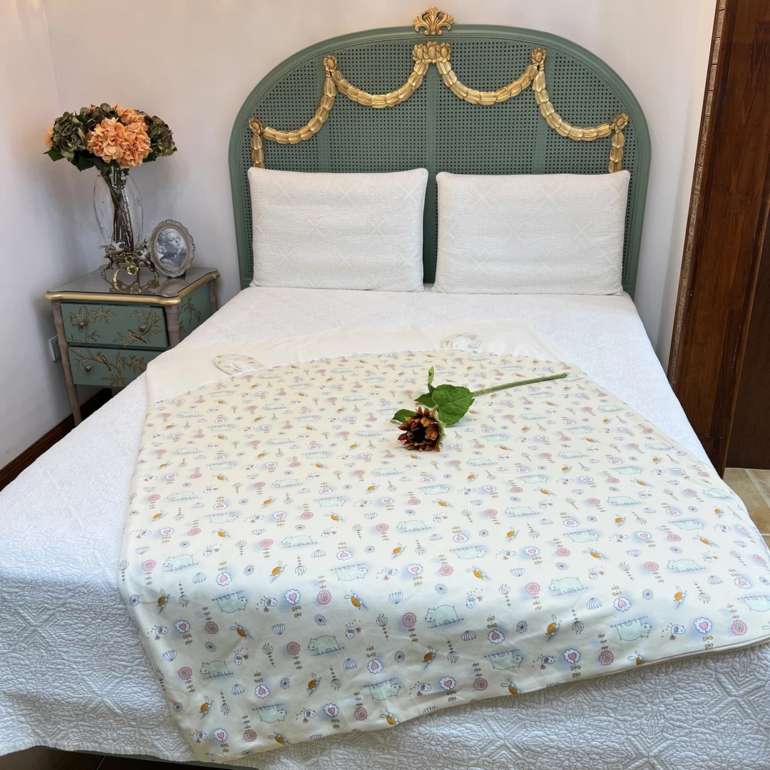 儿童卡通叮叮兔针织棉印花四季被亲肤柔软四季可用