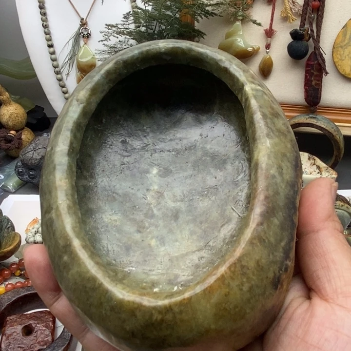 岫岩河磨玉（透闪石质玉）挂件未镶嵌E****?