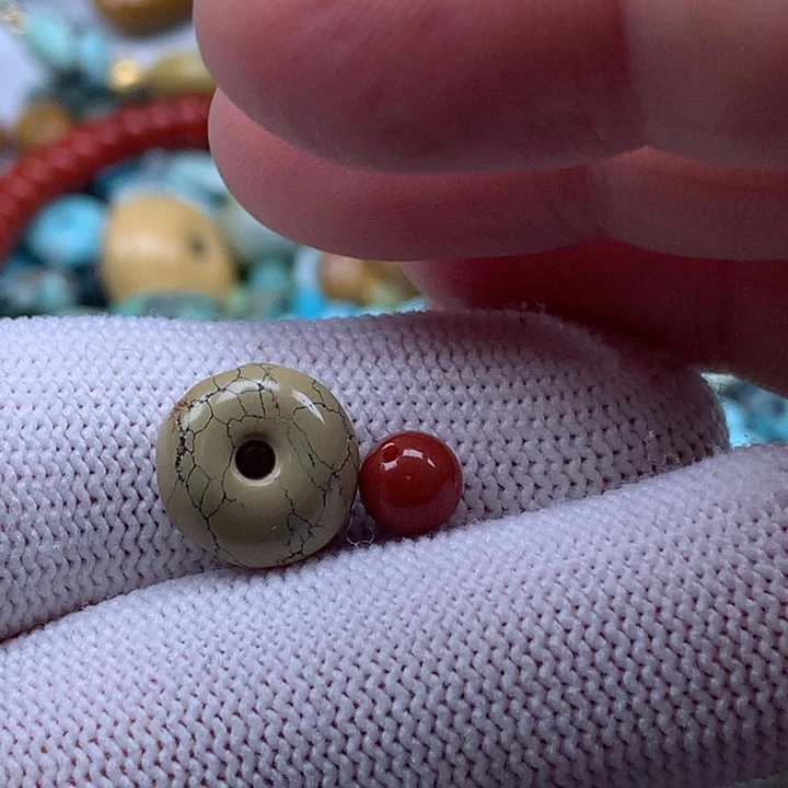 南红玛瑙未镶嵌珠宝奇石