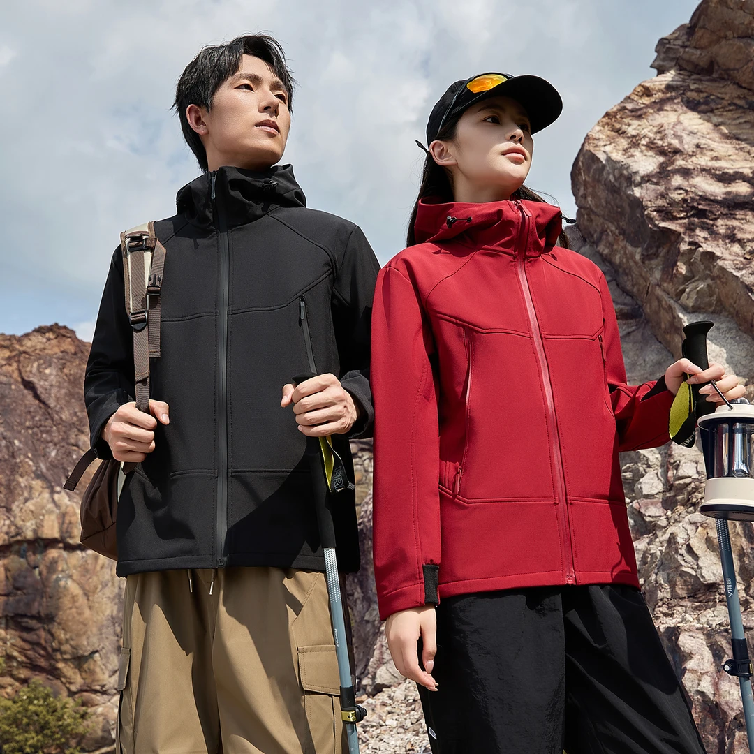 时尚连帽冲锋衣户外防风保暖登山防护冲锋衣898