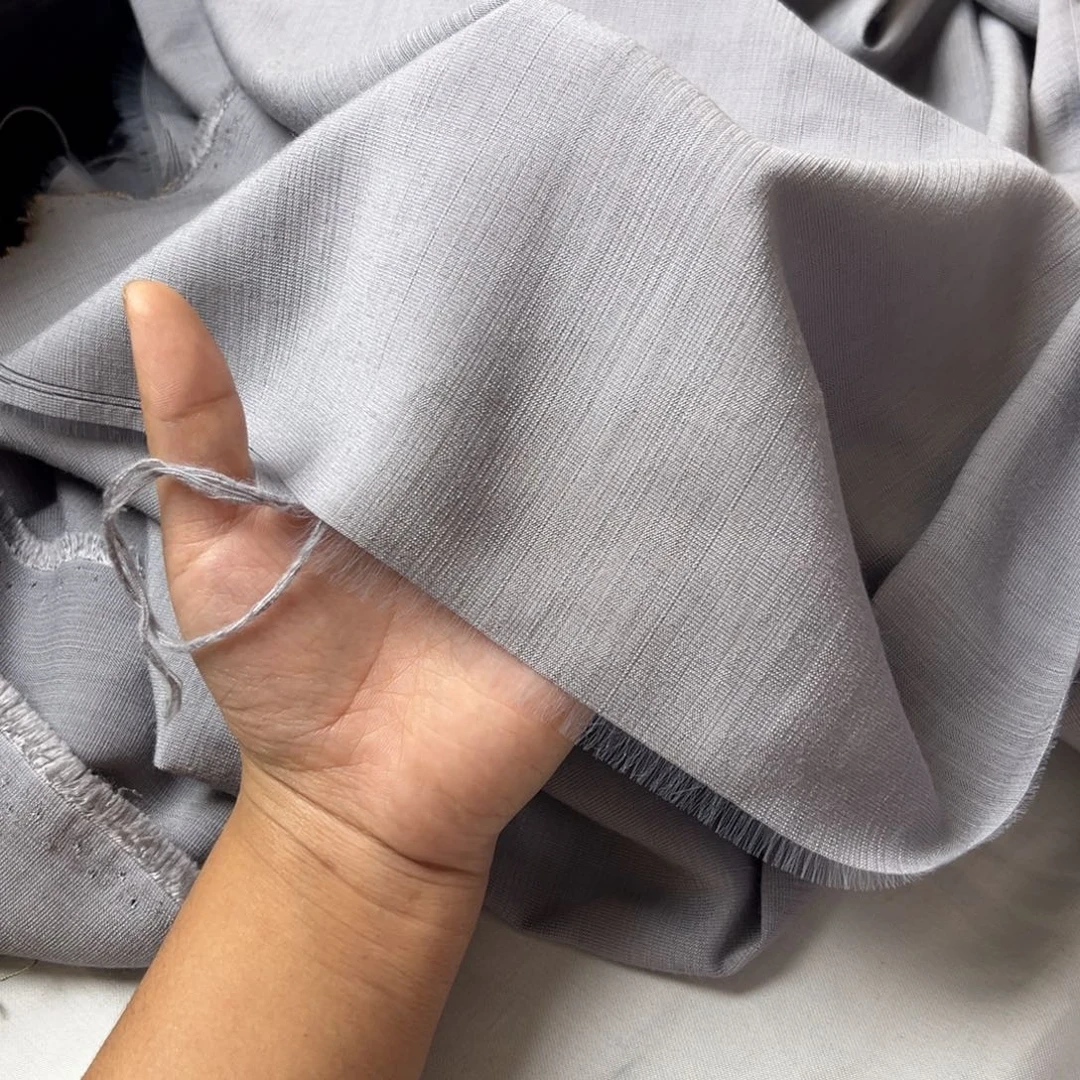 浅灰色天丝苎麻。   1.5米