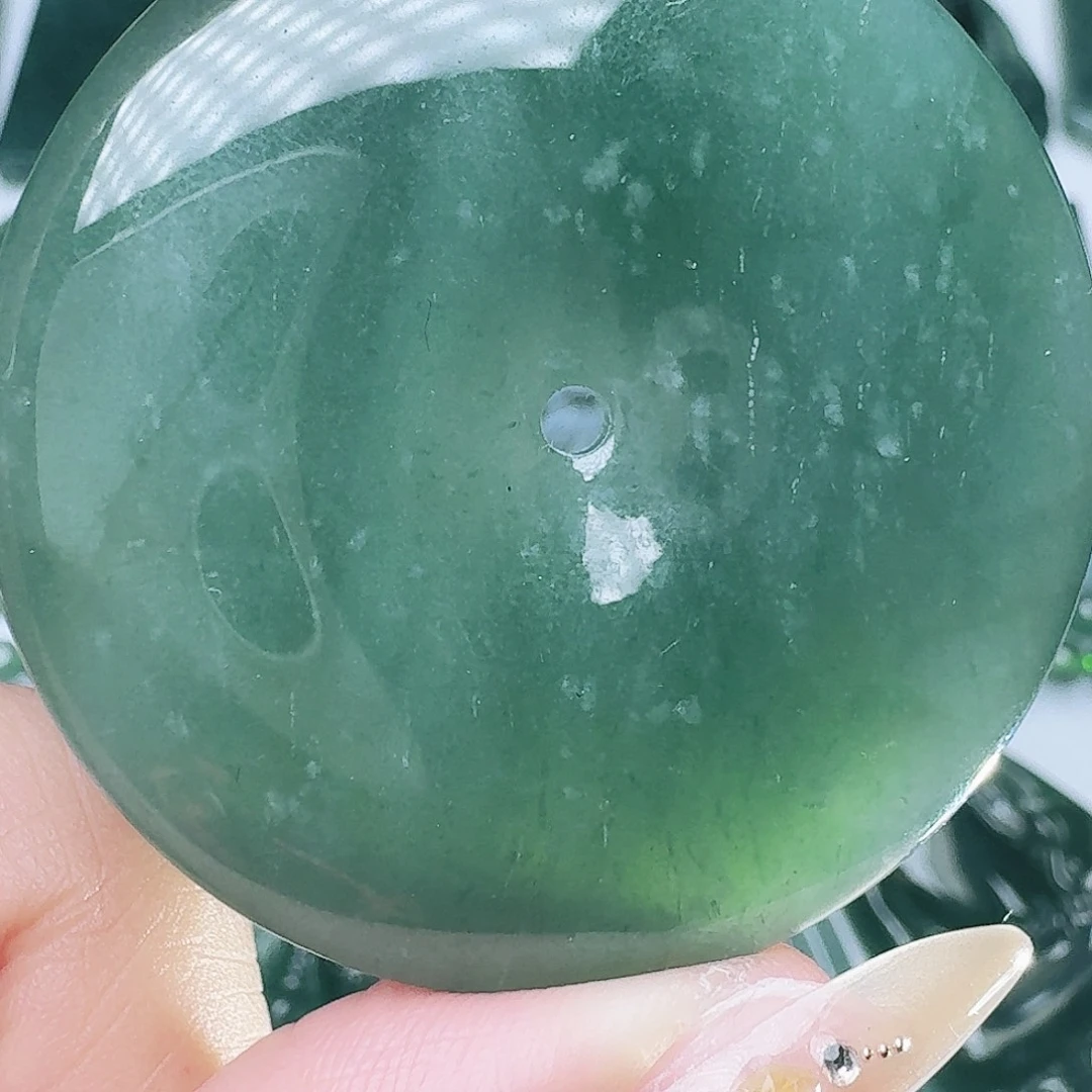 翡翠未镶嵌颈饰天然的A货翡翠多样性发其一