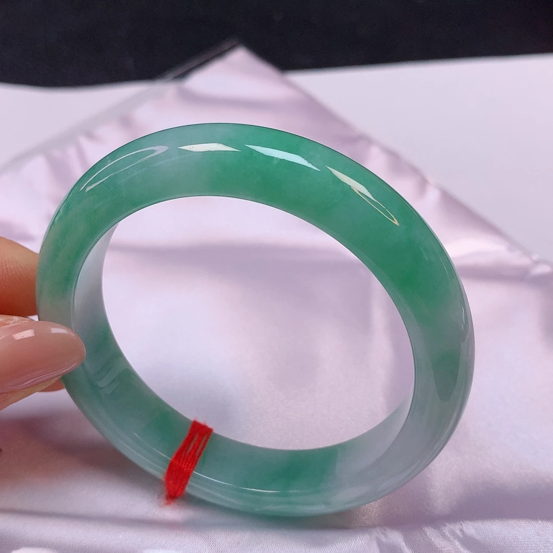 【闪购商品】翡翠手镯未镶嵌55翡翠手镯