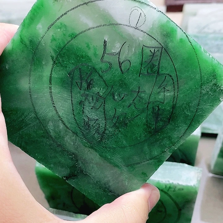 石英质玉手镯未镶嵌心*好定制产品