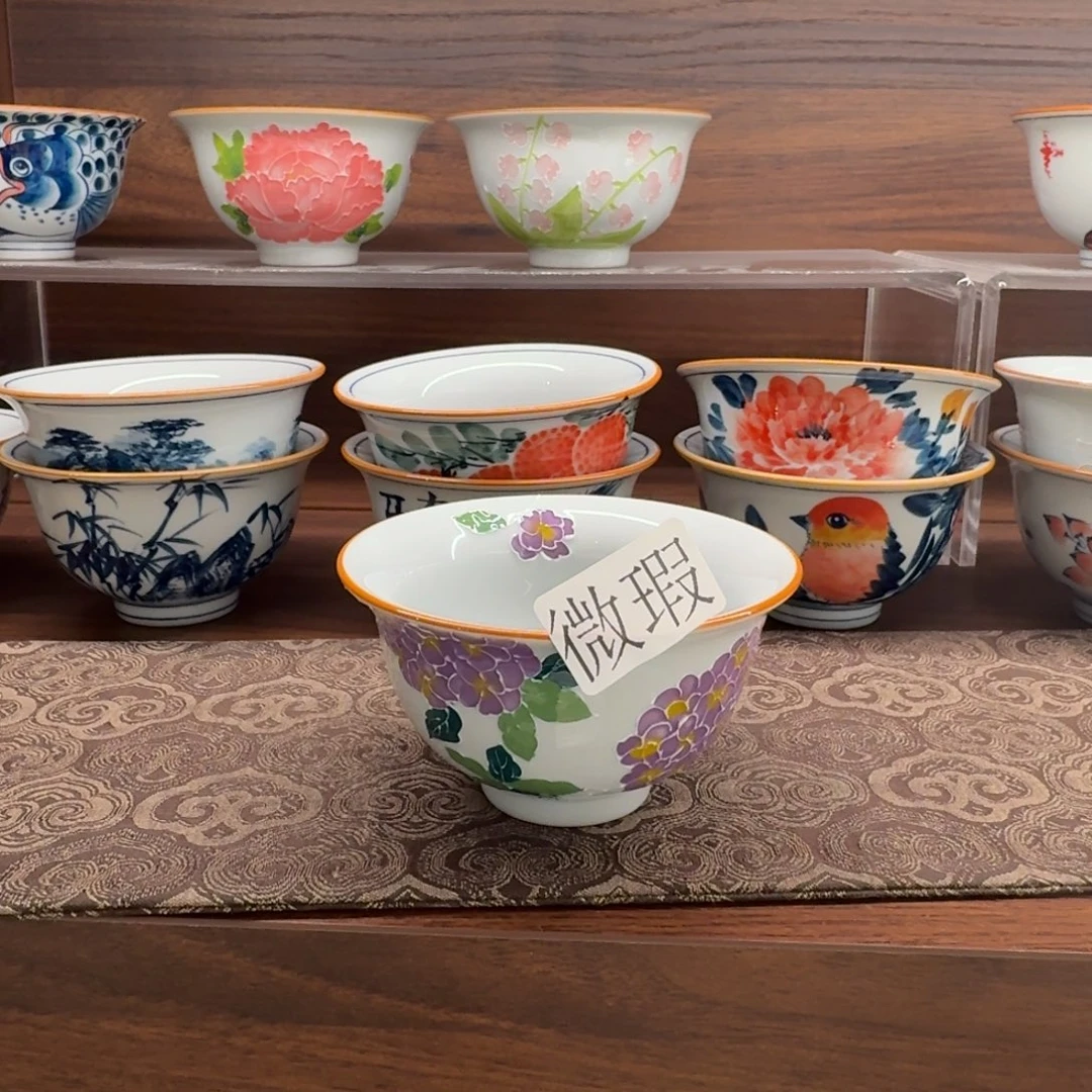 釉下手绘茶具微瑕