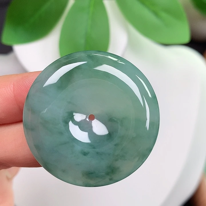 翡翠未镶嵌颈饰平安扣35.2x6.2mm