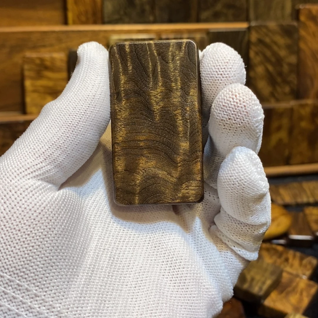 金丝楠阴沉金丝楠木无事牌