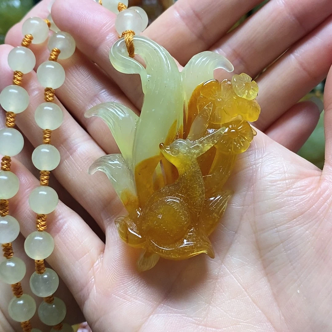 岫玉未镶嵌吊坠(赠链)