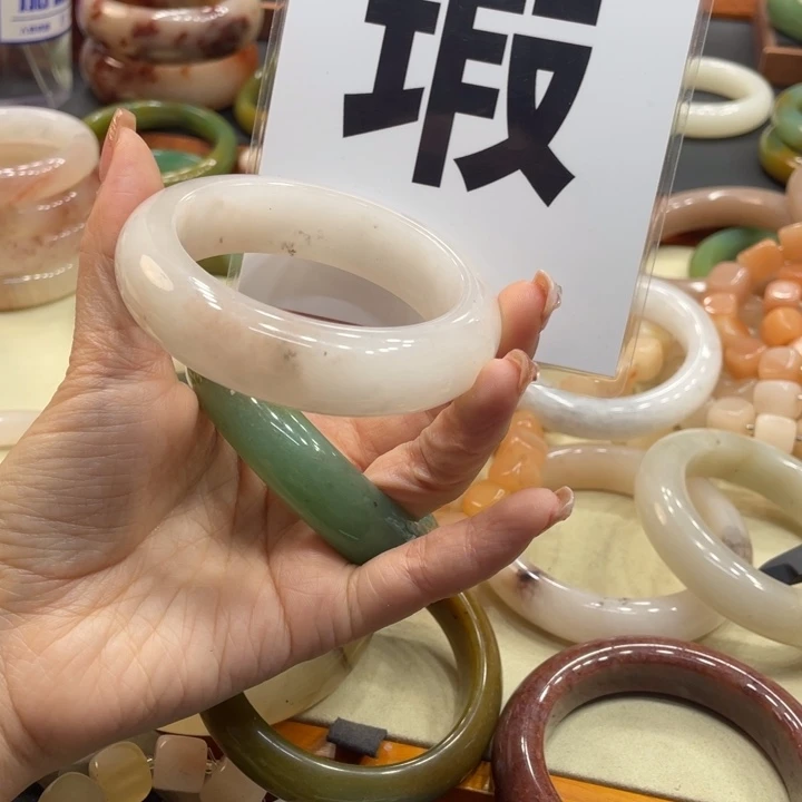 知***乐石英质玉未镶嵌珠宝奇石56