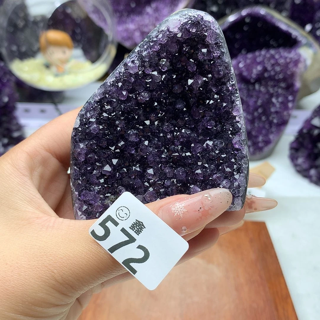 未镶嵌大型摆件（非配饰）水晶