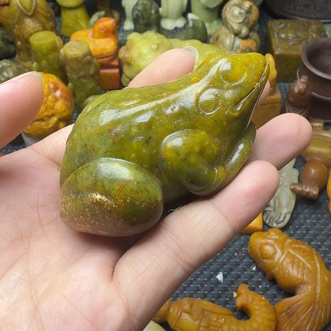 白玉菩提吊坠。。。