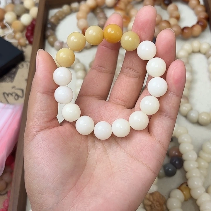 手串菩提根/象牙果卡12圆珠