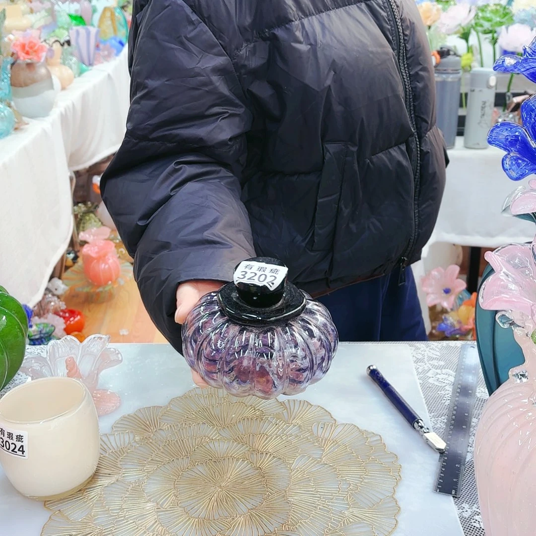 瑕疵福利琉璃艺术品安妮