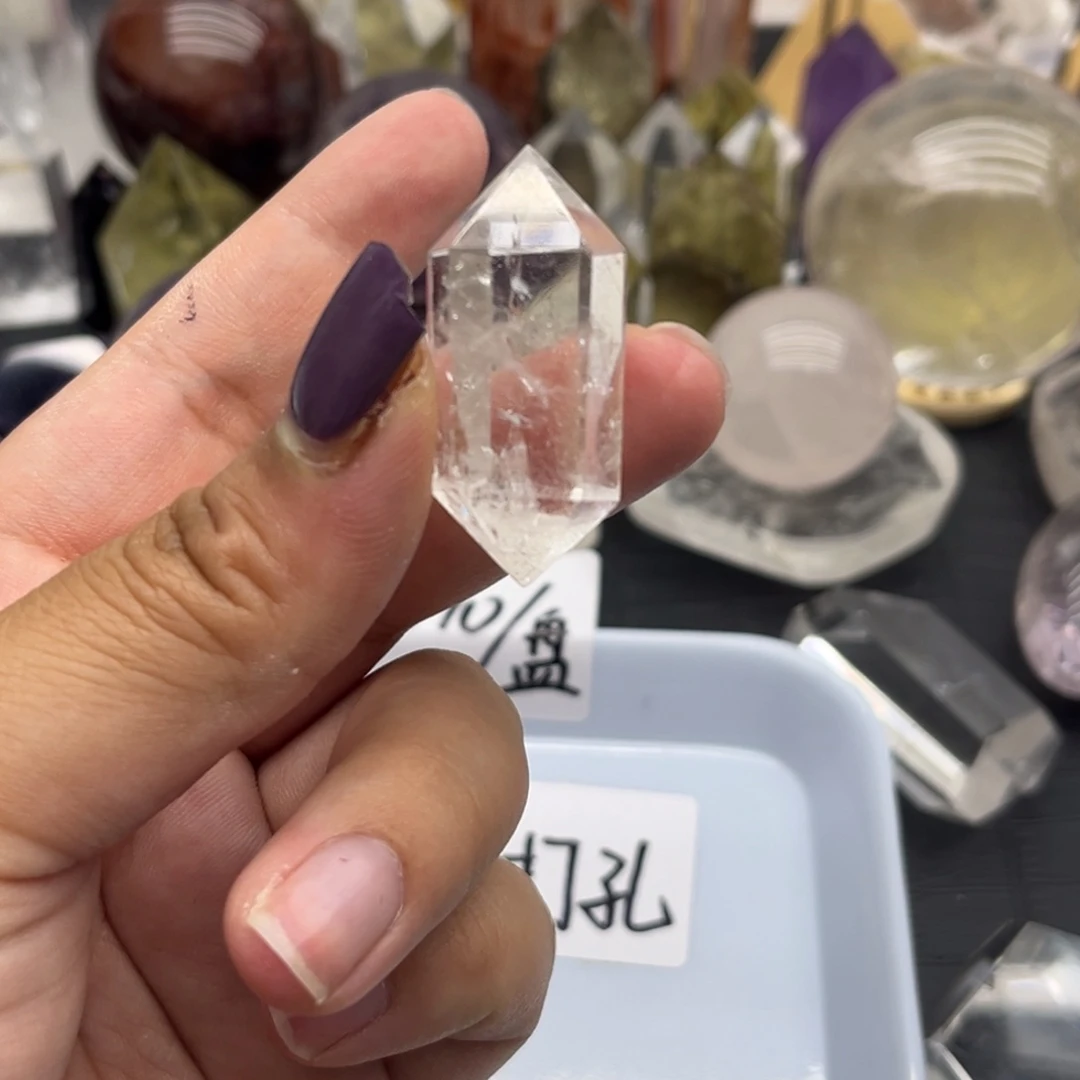 爱***.未镶嵌珠宝半成品水晶29