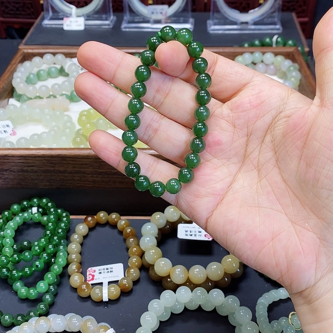 和田玉手串未镶嵌碧玉8