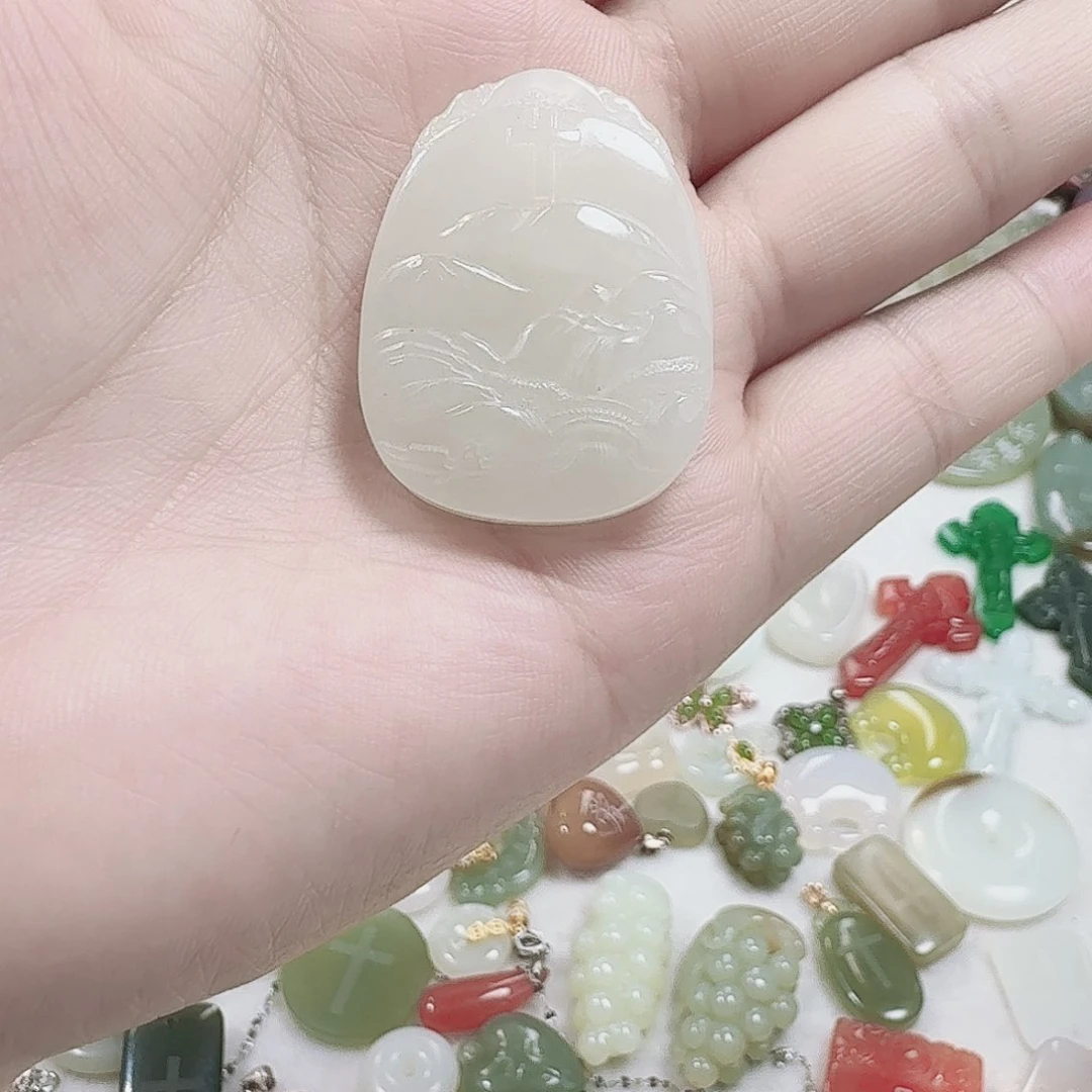 和田玉颈饰未镶嵌