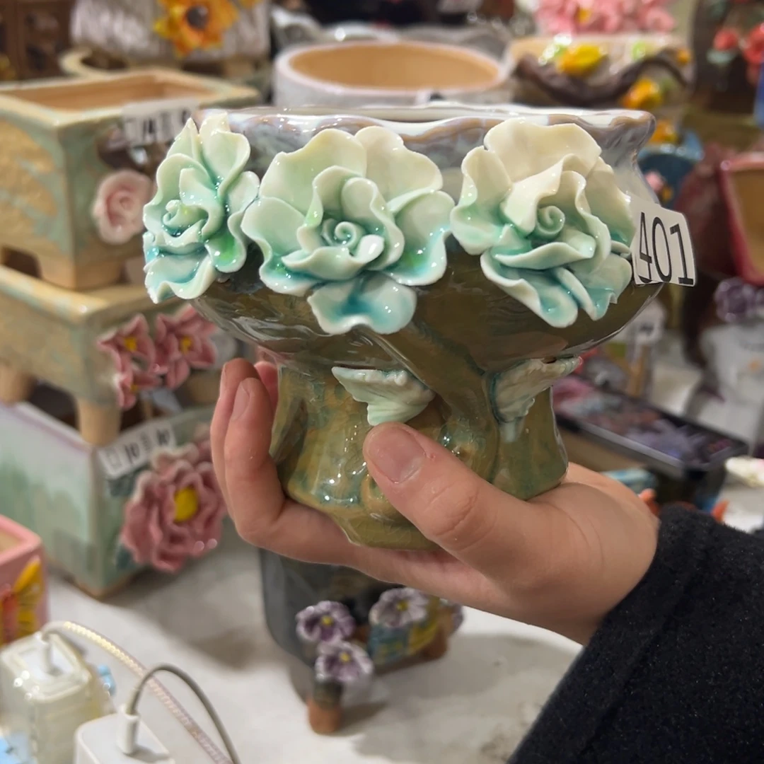 瑕疵401 花盆，拍满20发货，退款拉黑