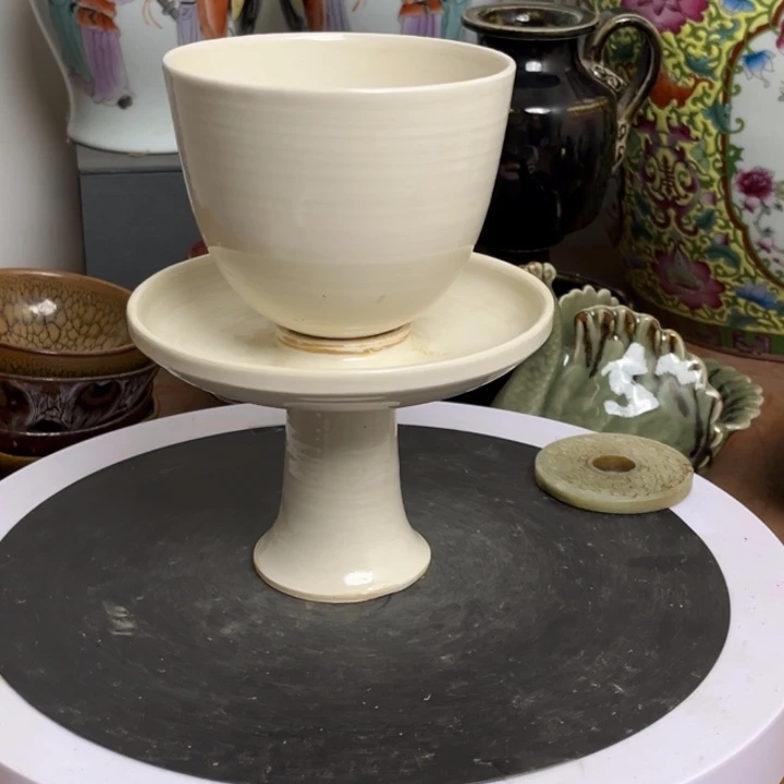 紫砂花瓶瓷器瓷器