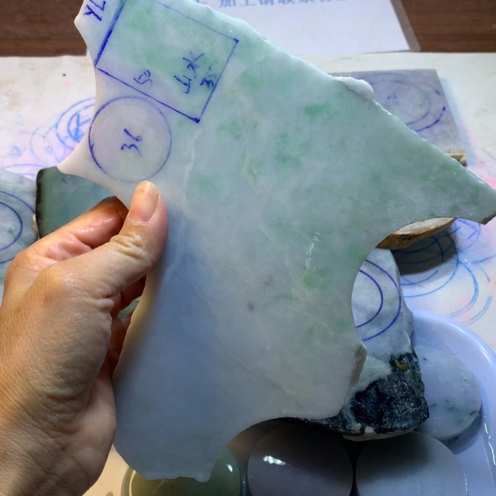 定制翡翠未镶嵌翡翠玉石