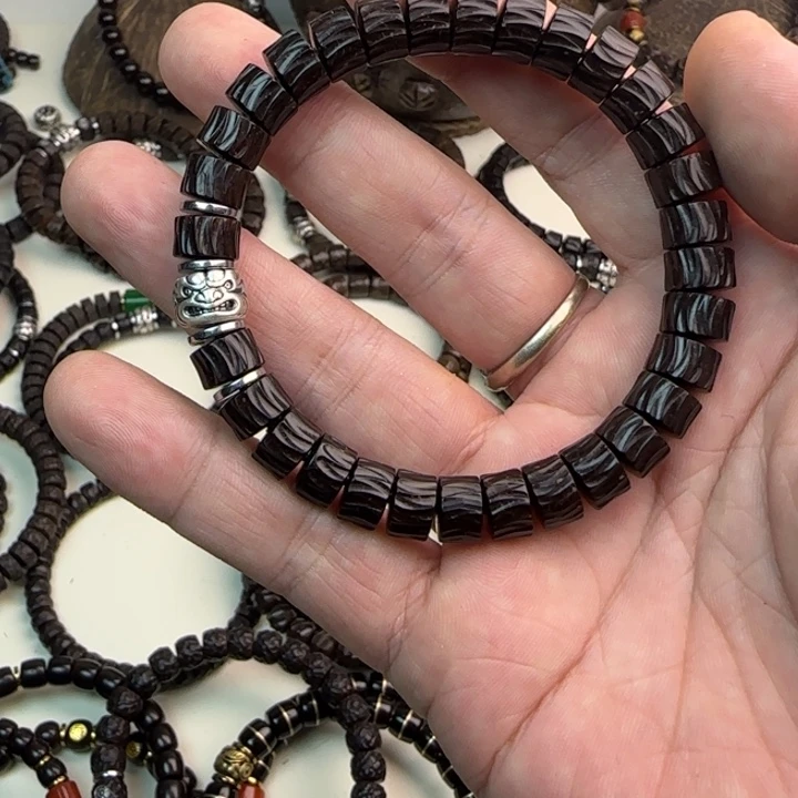 【闪购商品】椰蒂手串96吞噬吞金兽