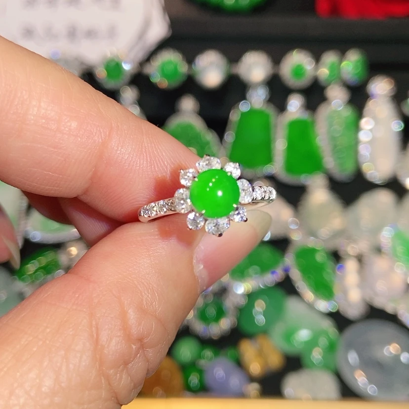 【闪购商品】18K金镶嵌戒指翡翠天然翡翠