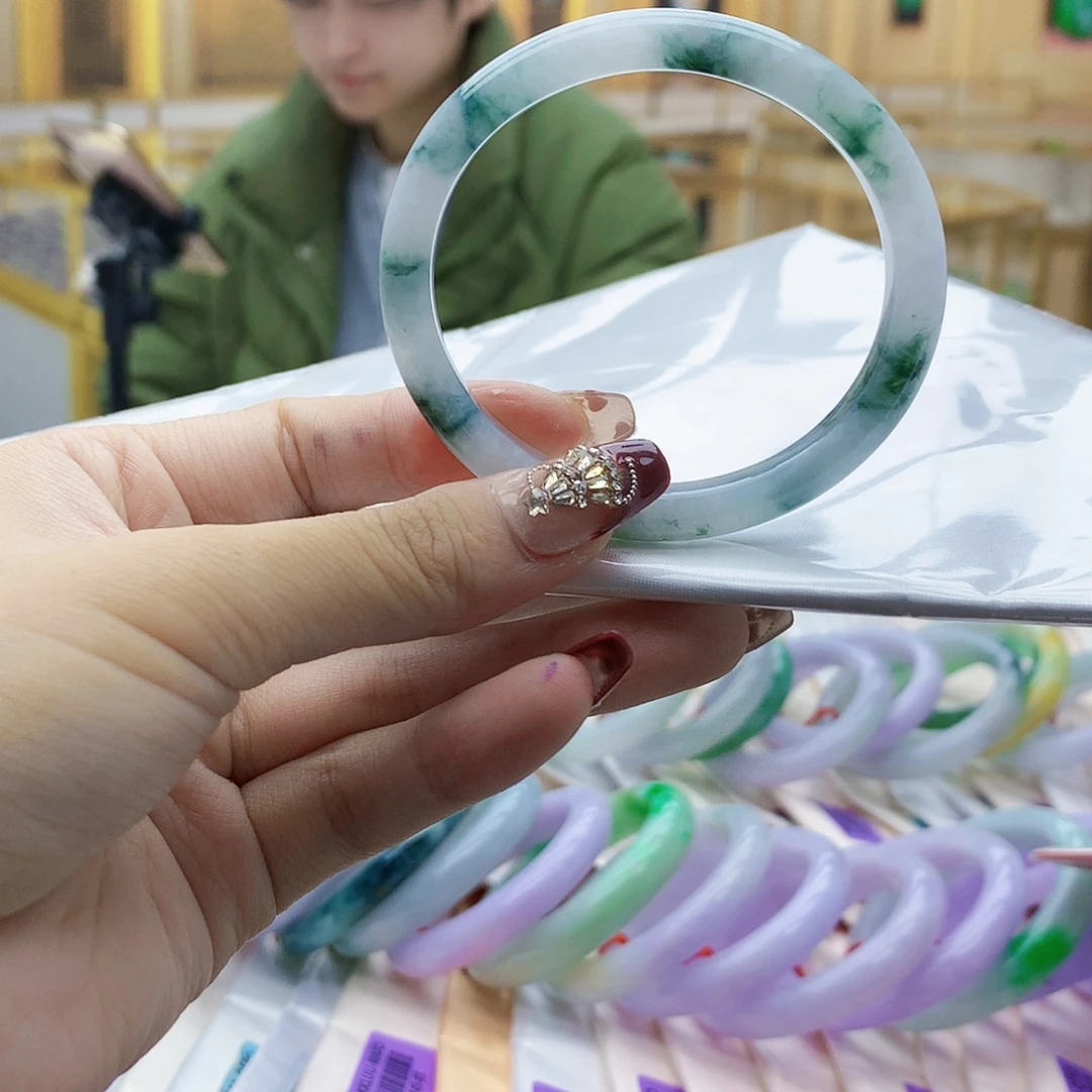 翡翠未镶嵌手镯hh