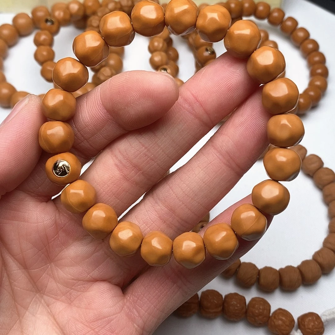 猴头核桃手串呱**财一级品奶酪