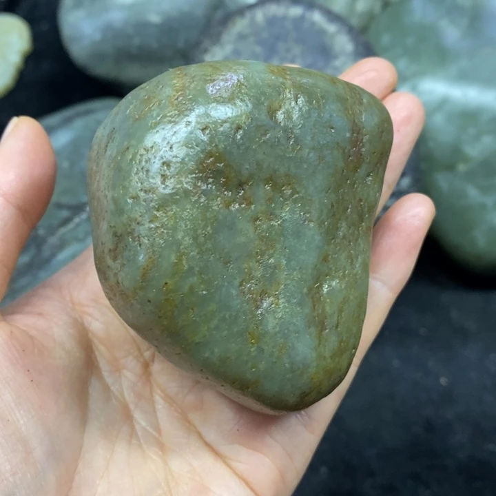 未镶嵌和田玉（糖玉）挂件