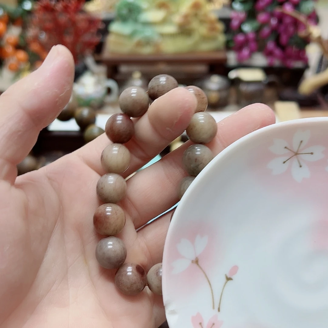 瓷片啊生日会我也不知道