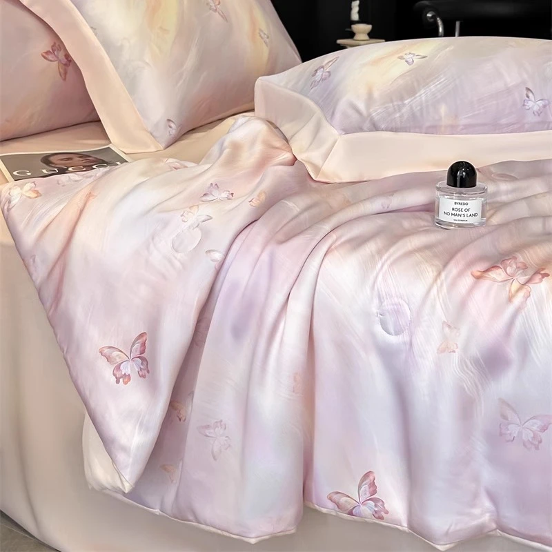 夏季天丝夏凉被四件套轻奢高级感可机洗2025新款冰丝空调被丝滑4