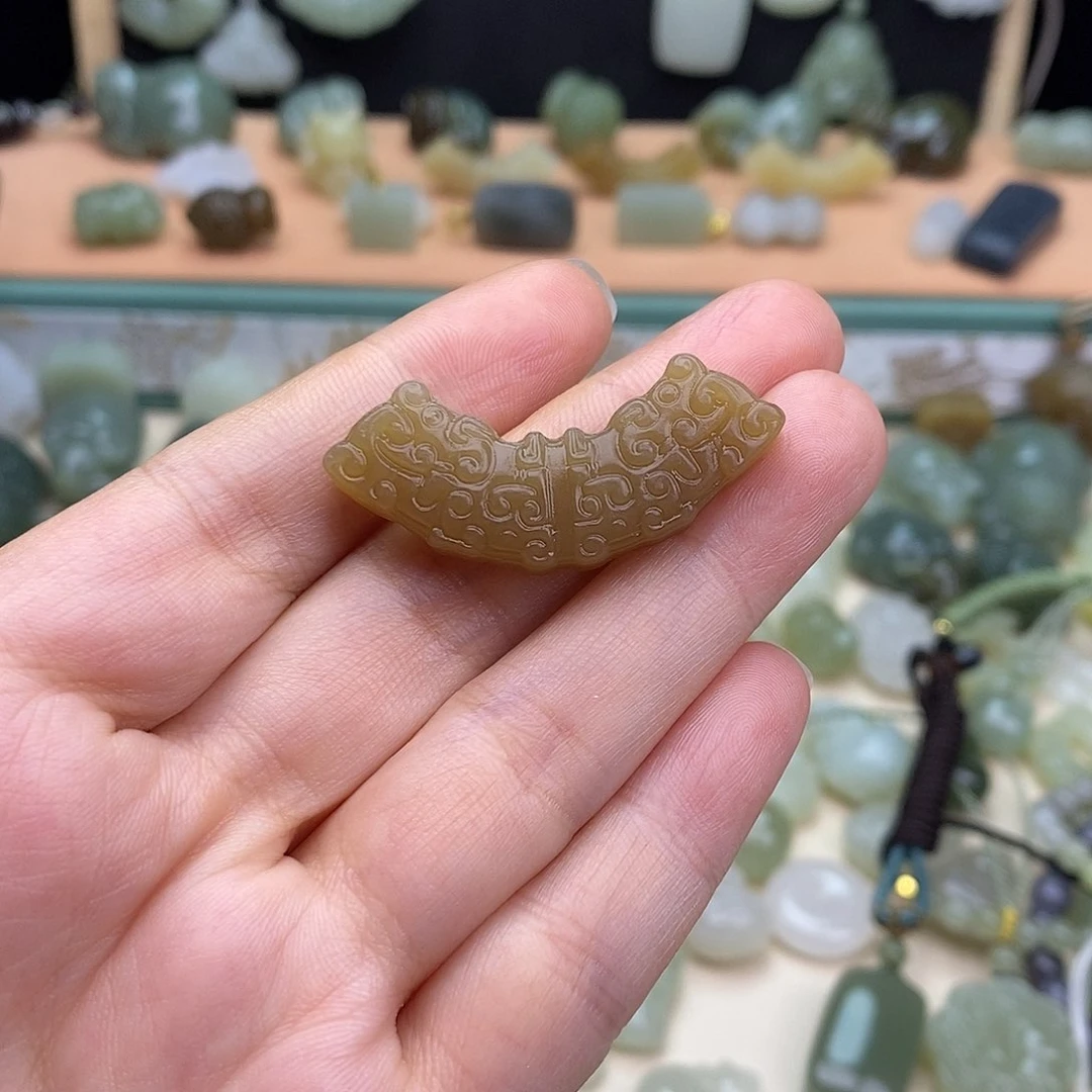 手串未镶嵌和田玉想**达