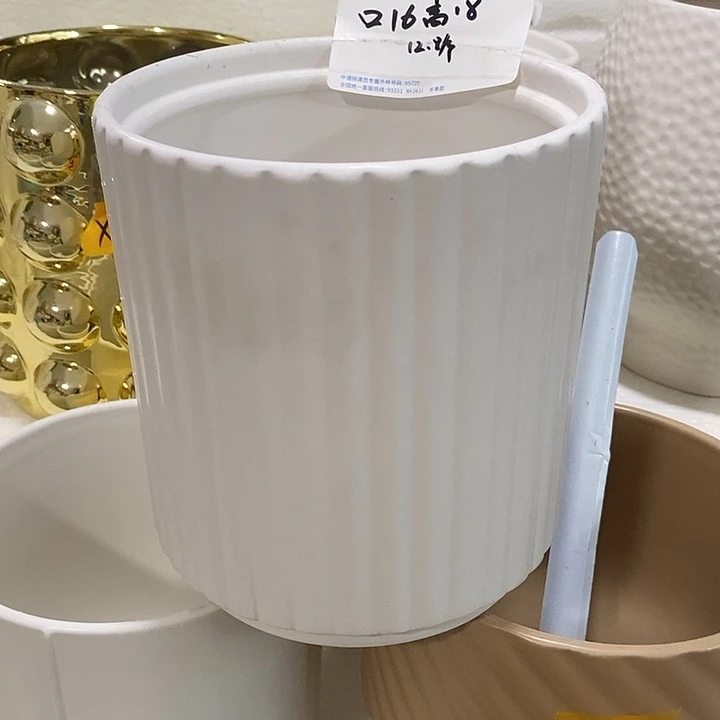 摆件陶盆有孔 微瑕介意勿拍
